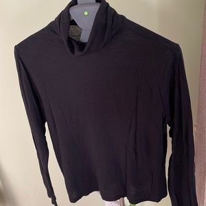 Paraphrase Light Turtle neck Sweater size PXL